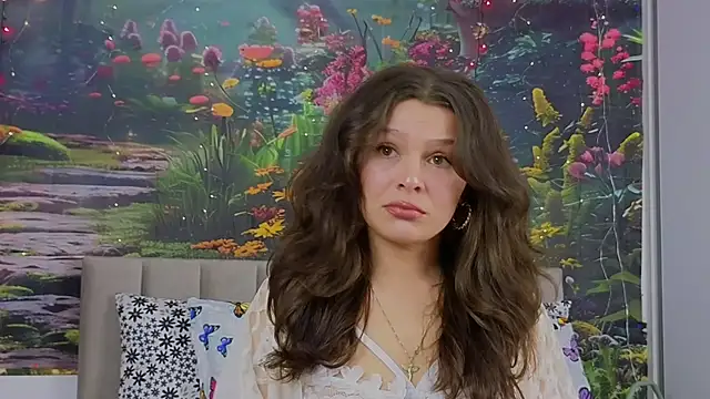 MadameDeFeu online show from March 6, 2025, 8:41 am