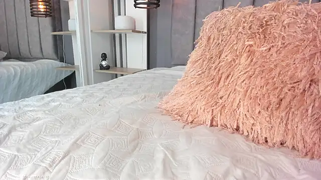 gabriela  gomez online show from March 1, 2025, 1:40 pm