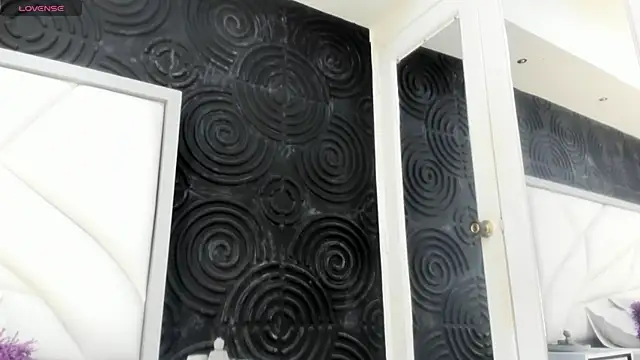 AbigailWilliams  online show from November 21, 2025, 11:20 am