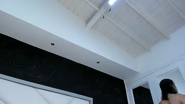 AbigailWilliams  online show from October 1, 2025, 11:14 am