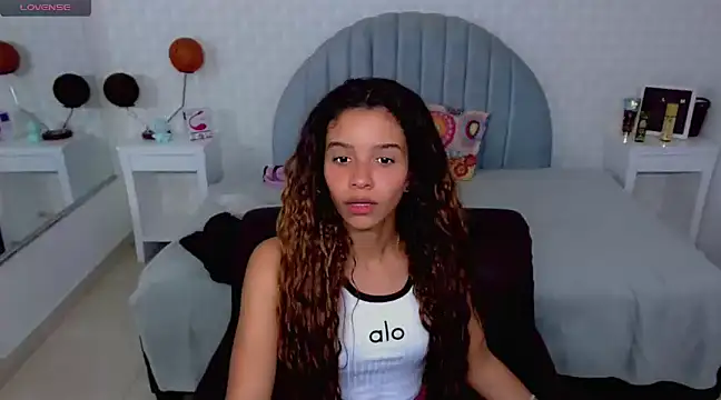 charlotte 0309 online show from January 8, 2025, 12:06 am