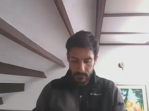 elkike1980 online show from May 28, 2026, 1:39 pm
