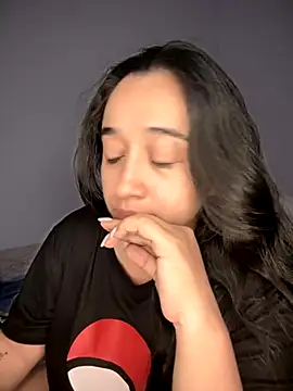 cata megan online show from December 5, 2025, 1:16 am