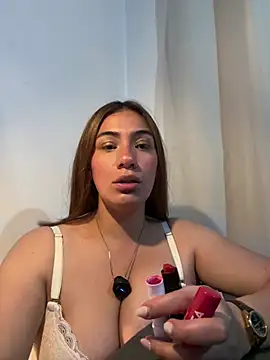 emmily d online show from July 18, 2026, 7:44 pm