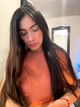 emmily d online show from October 4, 2025, 9:49 pm