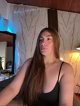 emmily d online show from July 27, 2026, 6:37 pm