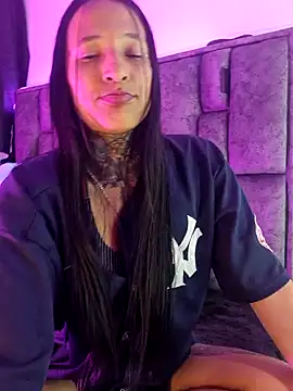 Nicole420squirt online show from January 15, 2025, 10:24 pm