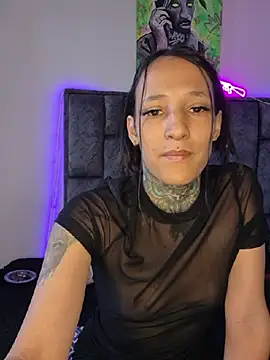 Nicole420squirt online show from July 18, 2026, 5:43 pm