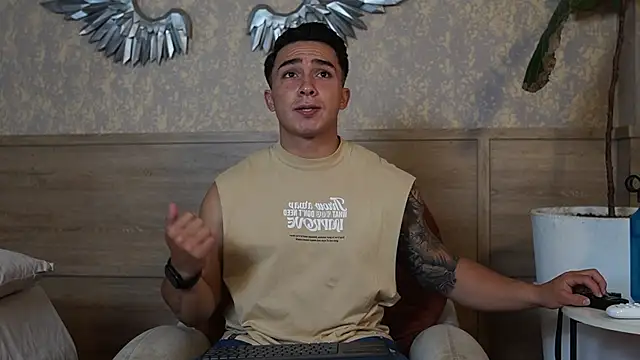 Ryan Hunt online show from October 15, 2025, 12:13 pm