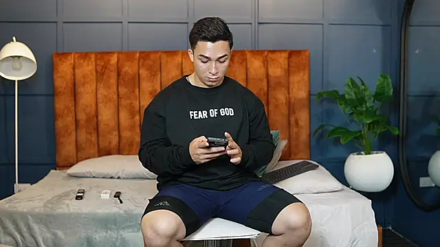 Ryan Hunt online show from March 19, 2025, 12:56 pm