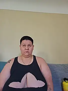 DevilDahm online show from June 6, 2026, 11:54 pm