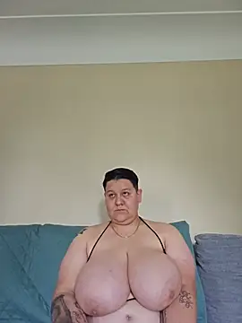 DevilDahm online show from May 17, 2026, 7:36 pm