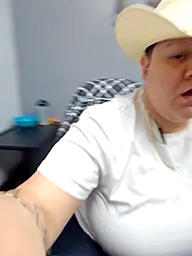 DevilDahm online show from October 8, 2025, 4:08 pm