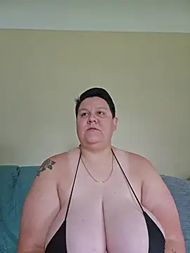 DevilDahm online show from June 18, 2026, 6:35 pm