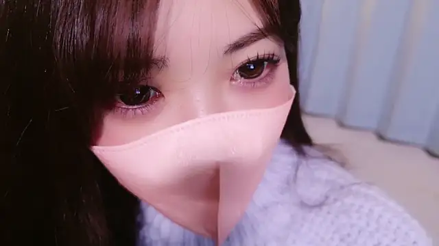 oxo yuna oxo online show from March 12, 2025, 1:30 pm