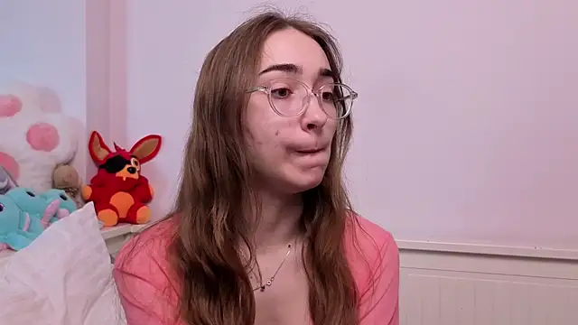 PollyBeev online show from May 31, 2026, 8:09 am