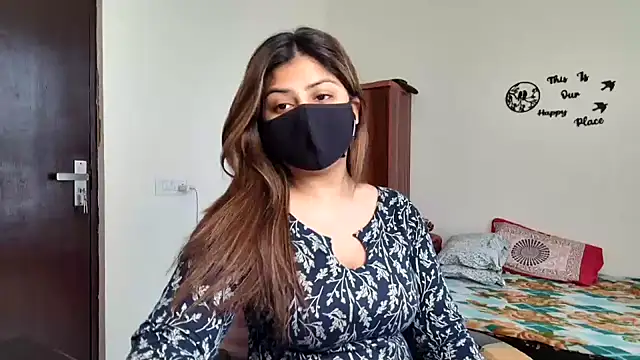 Snapshot of Hoty-Shivangi chatting on February 26, 2026, 8:58 am Hoty-Shivangi online show from February 26, 2026, 8:58 am