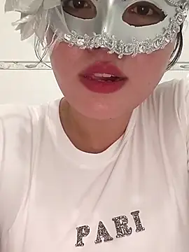 Snapshot of girldam95 chatting on February 18, 2026, 6:55 am girldam95 online show from February 18, 2026, 6:55 am