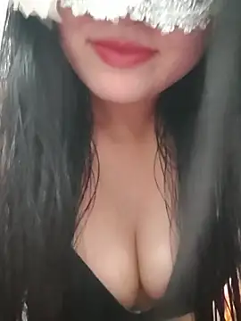 Snapshot of girldam95 chatting on March 16, 2026, 7:01 am girldam95 online show from March 16, 2026, 7:01 am