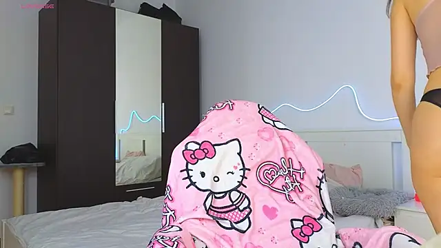 AliceSpark online show from September 13, 2025, 10:59 am