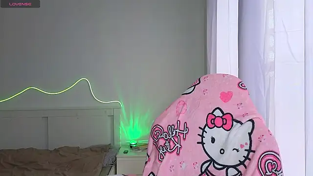 AliceSpark online show from September 28, 2025, 8:10 am