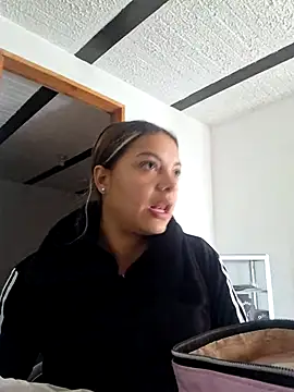 Daila 20  online show from September 28, 2025, 1:07 pm