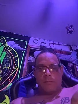 Buffshagswell online show from June 15, 2026, 1:06 am