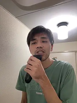 Snapshot of ryusei18570 chatting on February 27, 2025, 1:17 pm ryusei18570 online show from February 27, 2025, 1:17 pm