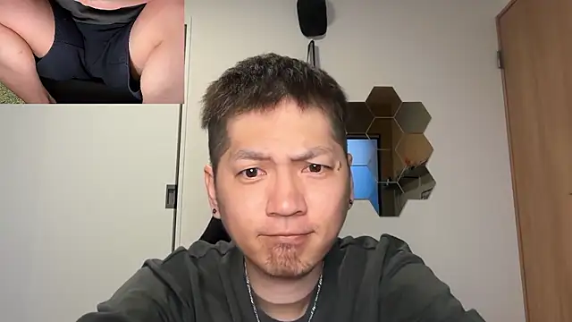 kensnb online show from April 28, 2026, 8:24 pm
