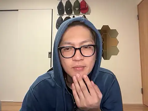 kensnb online show from November 30, 2025, 7:58 pm