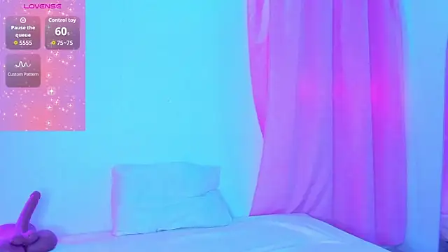 Natasha by online show from November 25, 2025, 2:17 pm