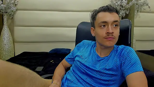 Desmon Clark online show from March 11, 2025, 7:14 am