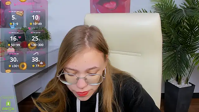 Snapshot of LayriantaVee chatting on October 6, 2025, 6:03 am LayriantaVee online show from October 6, 2025, 6:03 am