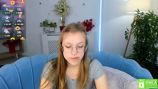 Snapshot of LayriantaVee chatting on February 25, 2025, 1:21 pm LayriantaVee online show from February 25, 2025, 1:21 pm