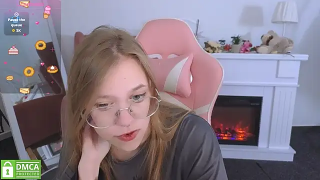 Snapshot of LayriantaVee chatting on September 25, 2025, 6:08 am LayriantaVee online show from September 25, 2025, 6:08 am