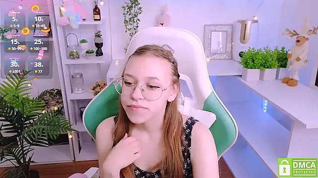 Snapshot of LayriantaVee chatting on March 19, 2025, 7:07 am LayriantaVee online show from March 19, 2025, 7:07 am