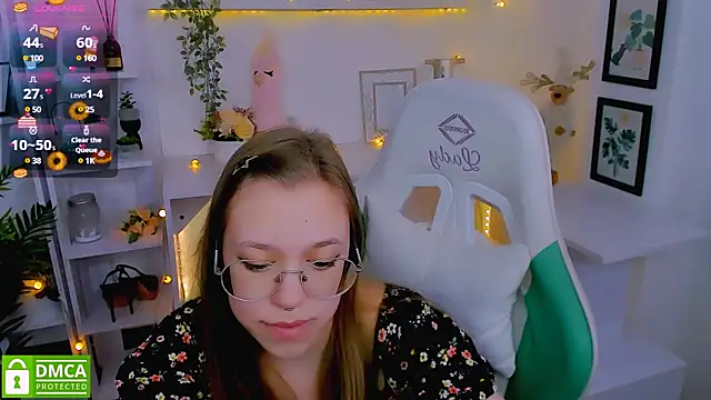 Snapshot of LayriantaVee chatting on February 26, 2025, 1:11 pm LayriantaVee online show from February 26, 2025, 1:11 pm