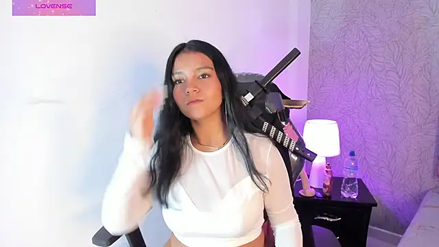 Candys victoria online show from September 21, 2025, 2:39 am