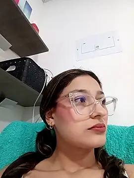 Ary-18 online show from December 20, 2025, 1:58 pm