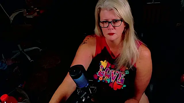 AliceHarlot online show from March 18, 2026, 3:42 am