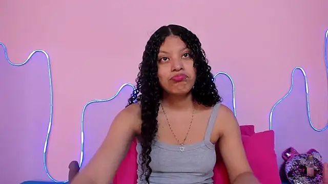 Mingie Rouse online show from July 8, 2026, 3:08 am
