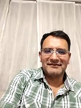 RogueTraveler online show from March 4, 2025, 2:27 am