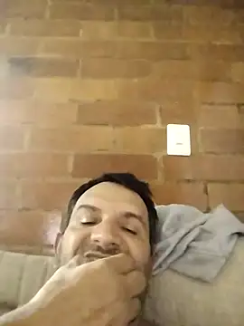 RogueTraveler online show from February 26, 2025, 12:52 am