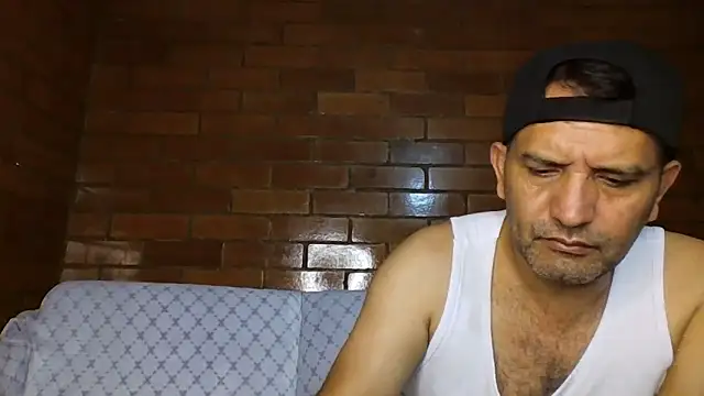 RogueTraveler online show from March 12, 2026, 2:17 am