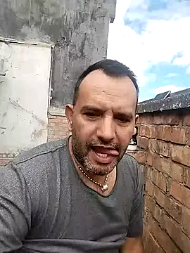 RogueTraveler online show from September 23, 2025, 2:46 pm