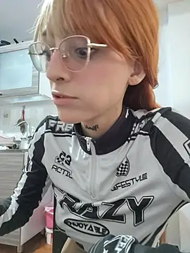 Dani pegin online show from May 7, 2026, 1:25 pm
