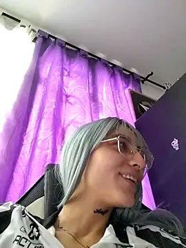 Dani pegin online show from October 17, 2025, 1:46 pm