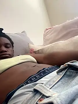 TransboyJay online show from December 3, 2024, 7:06 pm