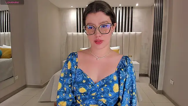 AmberFarrell online show from October 25, 2025, 11:05 pm