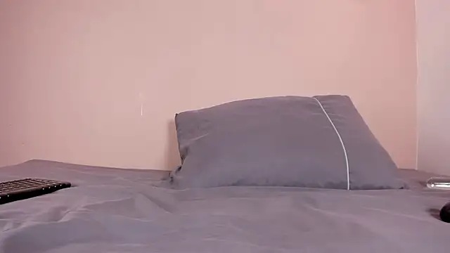 Snapshot of shysweets chatting on March 7, 2026, 12:32 pm shysweets online show from March 7, 2026, 12:32 pm